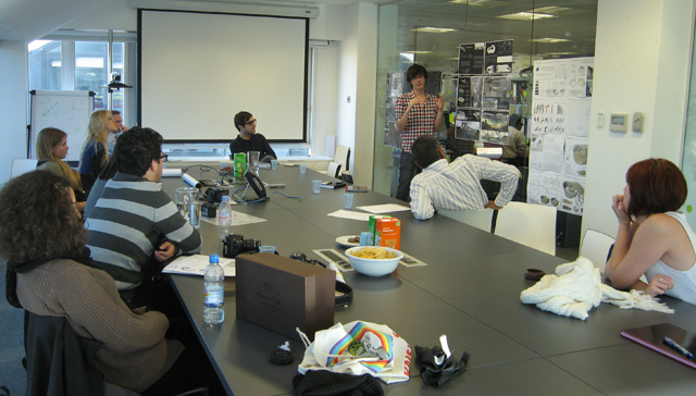 101025 Romain Alarcon presenting his project at AKT