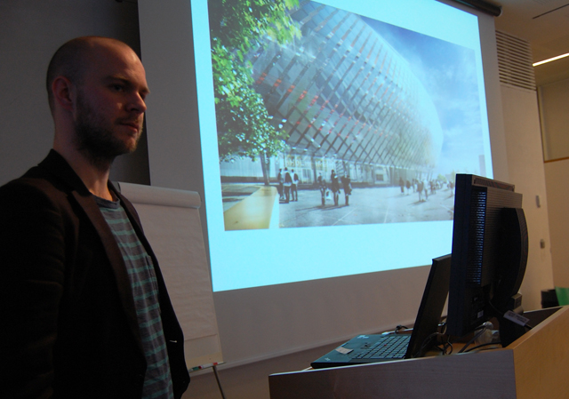 101125 Raimo Joss from Dsearch presenting at the network meeting